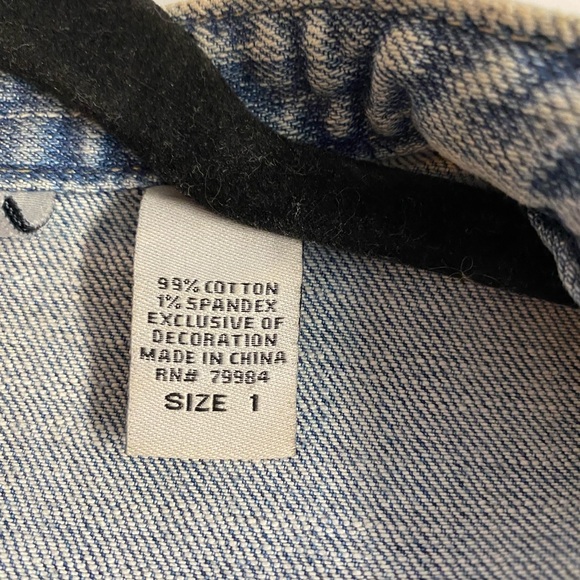 Chico’s Platinum Ruffled Jean jacket with rhinestone pockets and buttons.Size 8 - Picture 9 of 12